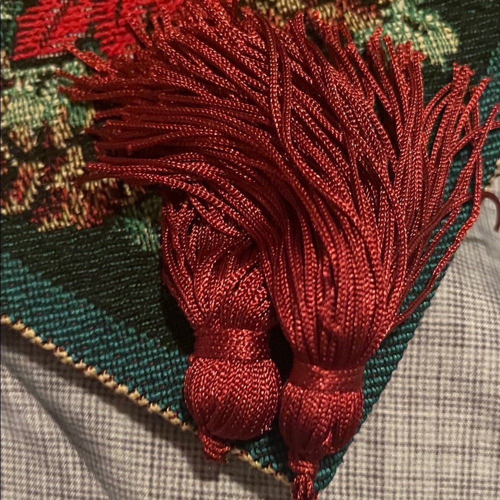 Festive Poinsettia Runner - Picture 3 of 3
